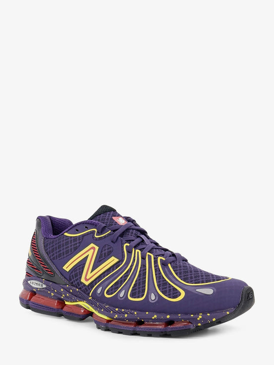 18909 mesh sneakers with contrasting side logo