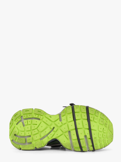 3xl mesh and polyurethane sneakers