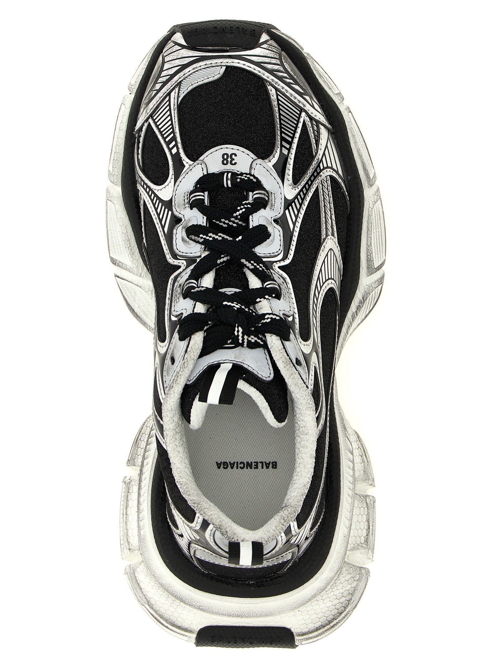 '3XL' sneakers