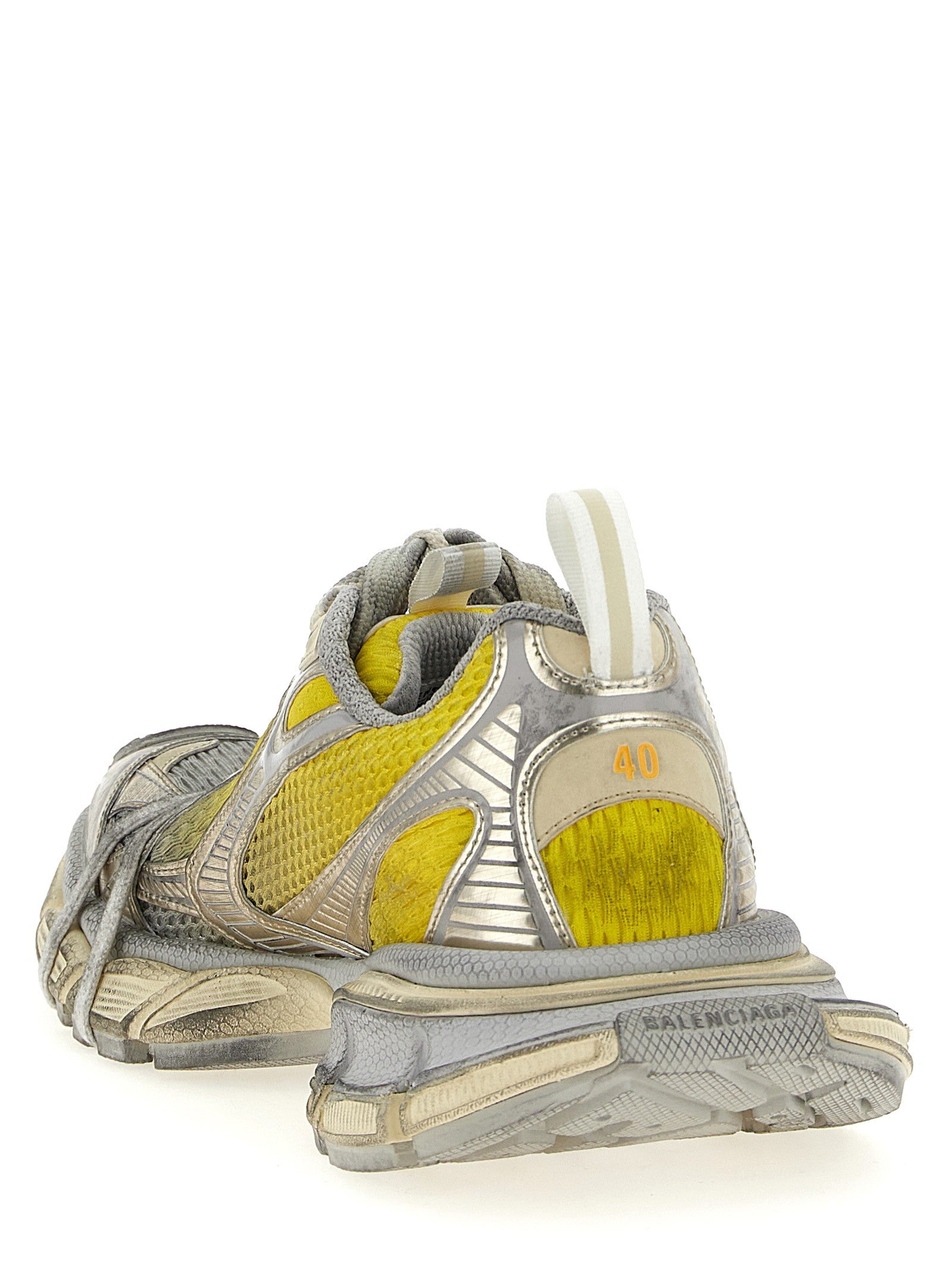'3XL' sneakers