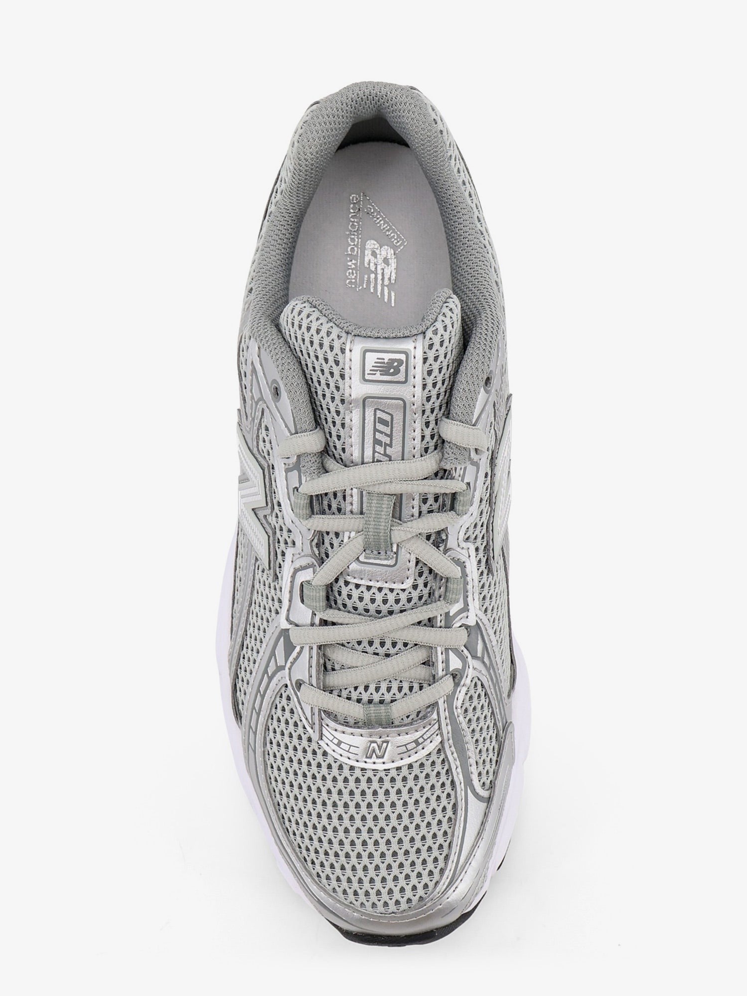 740 mesh sneakers with iconic contrasting side logo