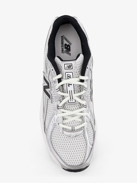 740 mesh sneakers with iconic contrasting side logo