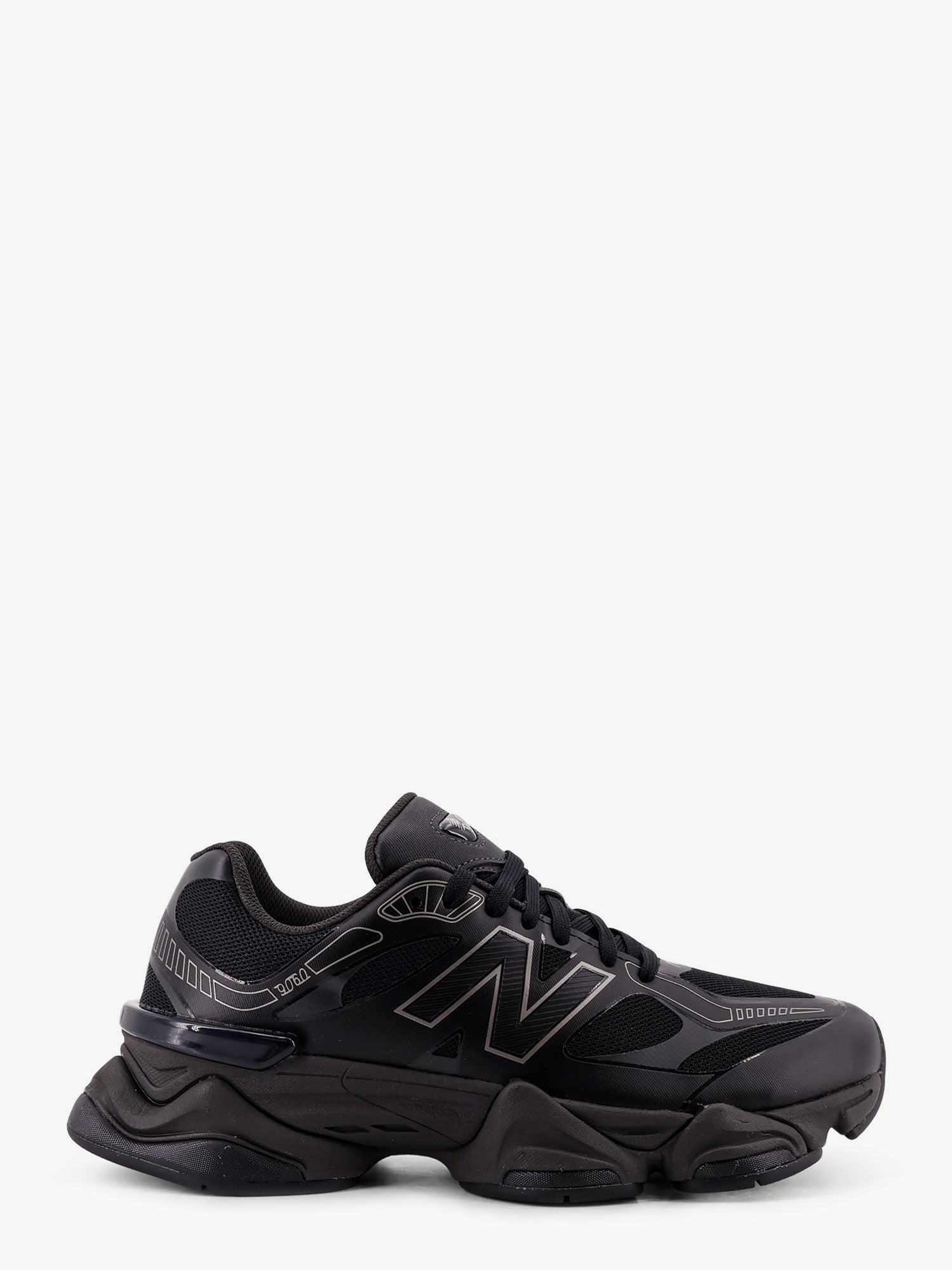 740 mesh sneakers with logo on the side