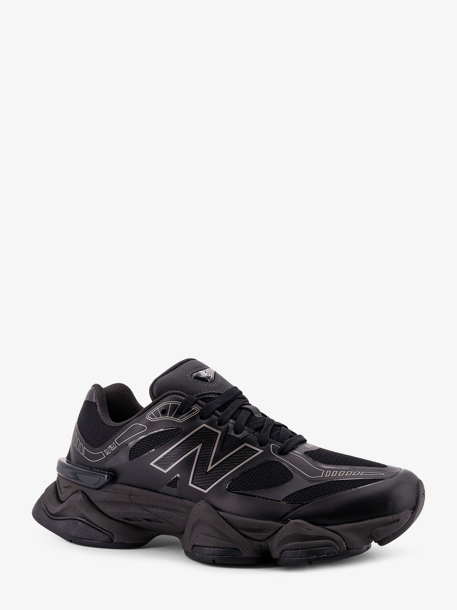 740 mesh sneakers with logo on the side