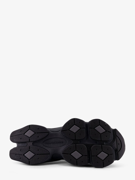 9060 low-top mesh sneakers