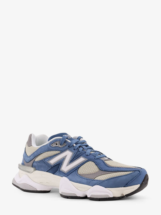 9060 mesh low-top sneakers with suede inserts