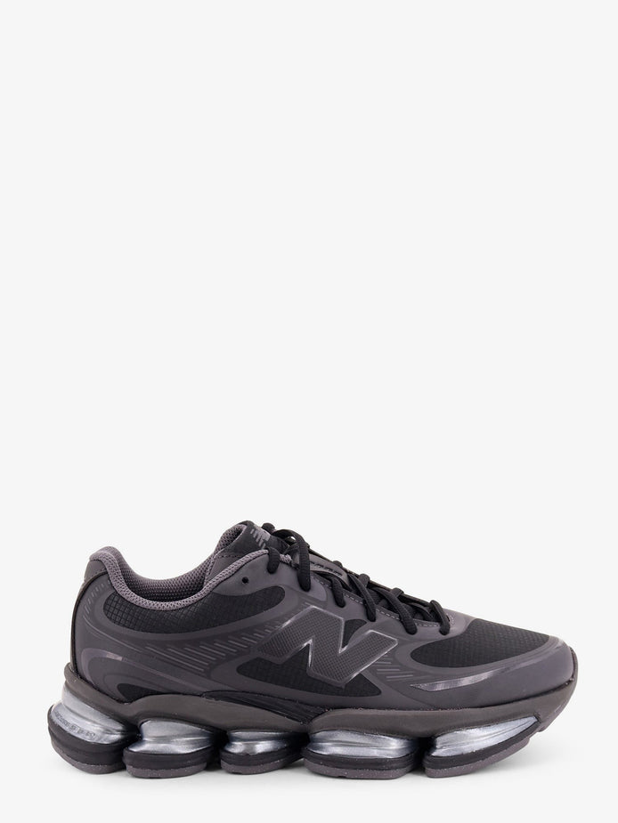 Abzorb 2000 mesh and rubber sneakers