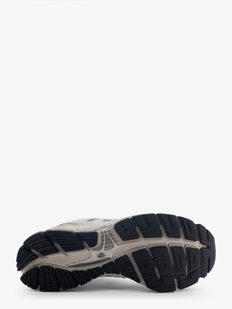 New Balance ABZORB U1890 sneakers with side Logo
