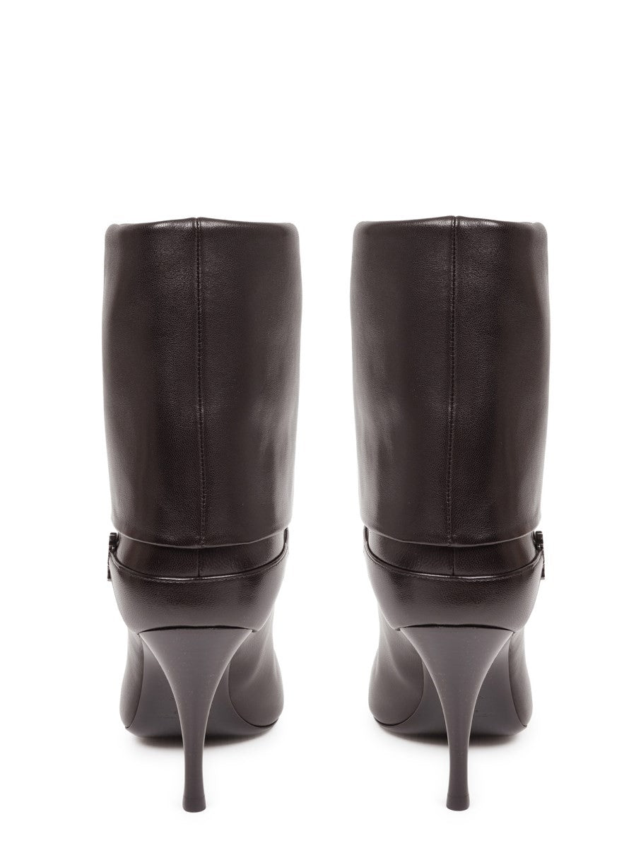 ANKLE BOOT 