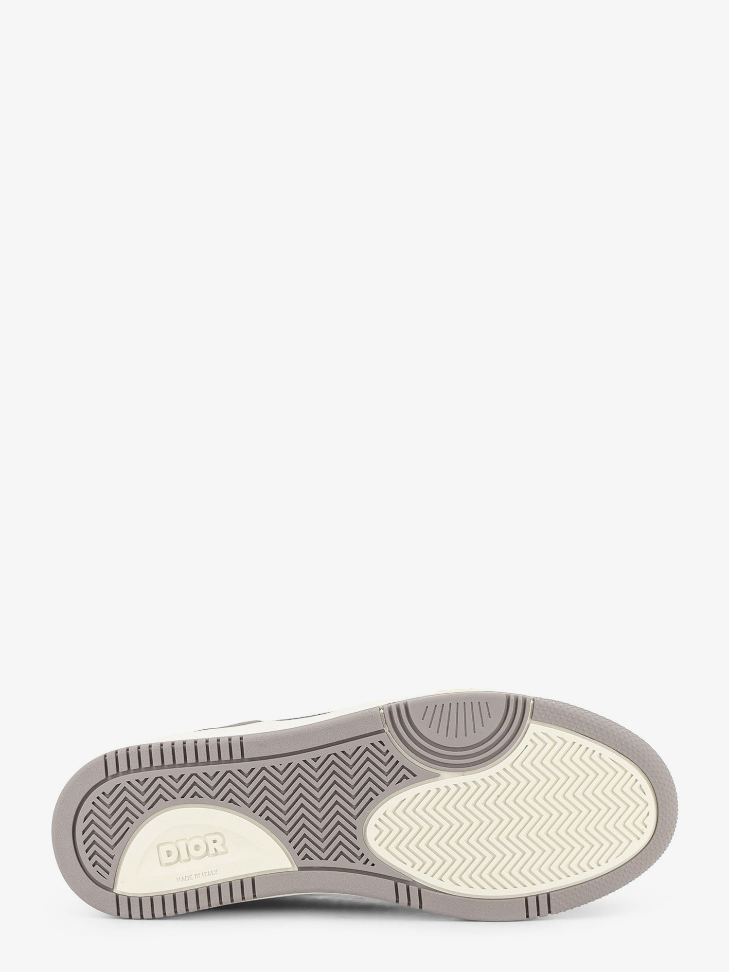 B27 Uptown Sneakers