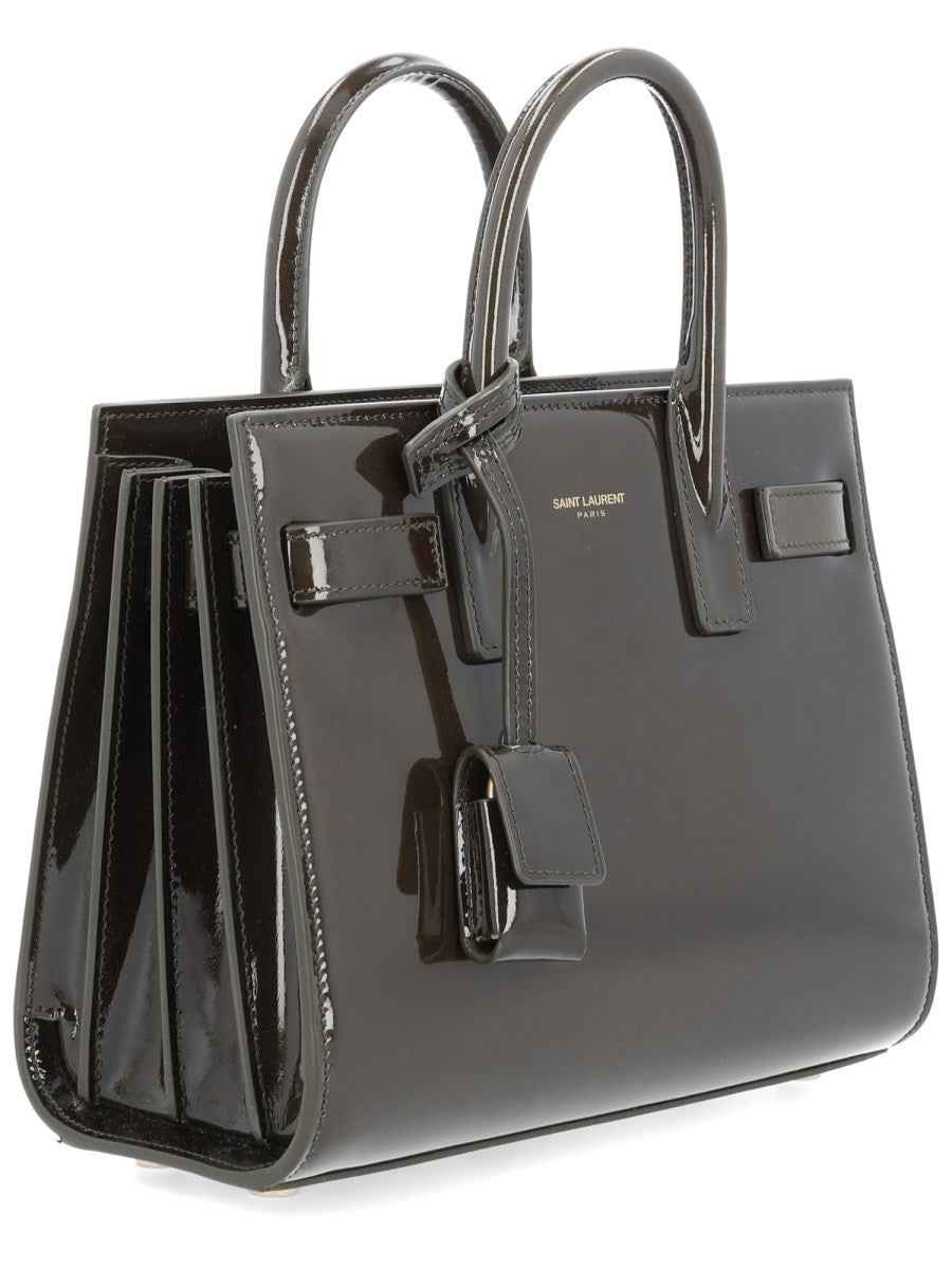 BAG 