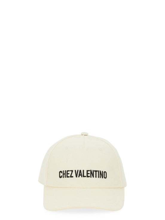 BASEBALL CAP WITH EMBROIDERY