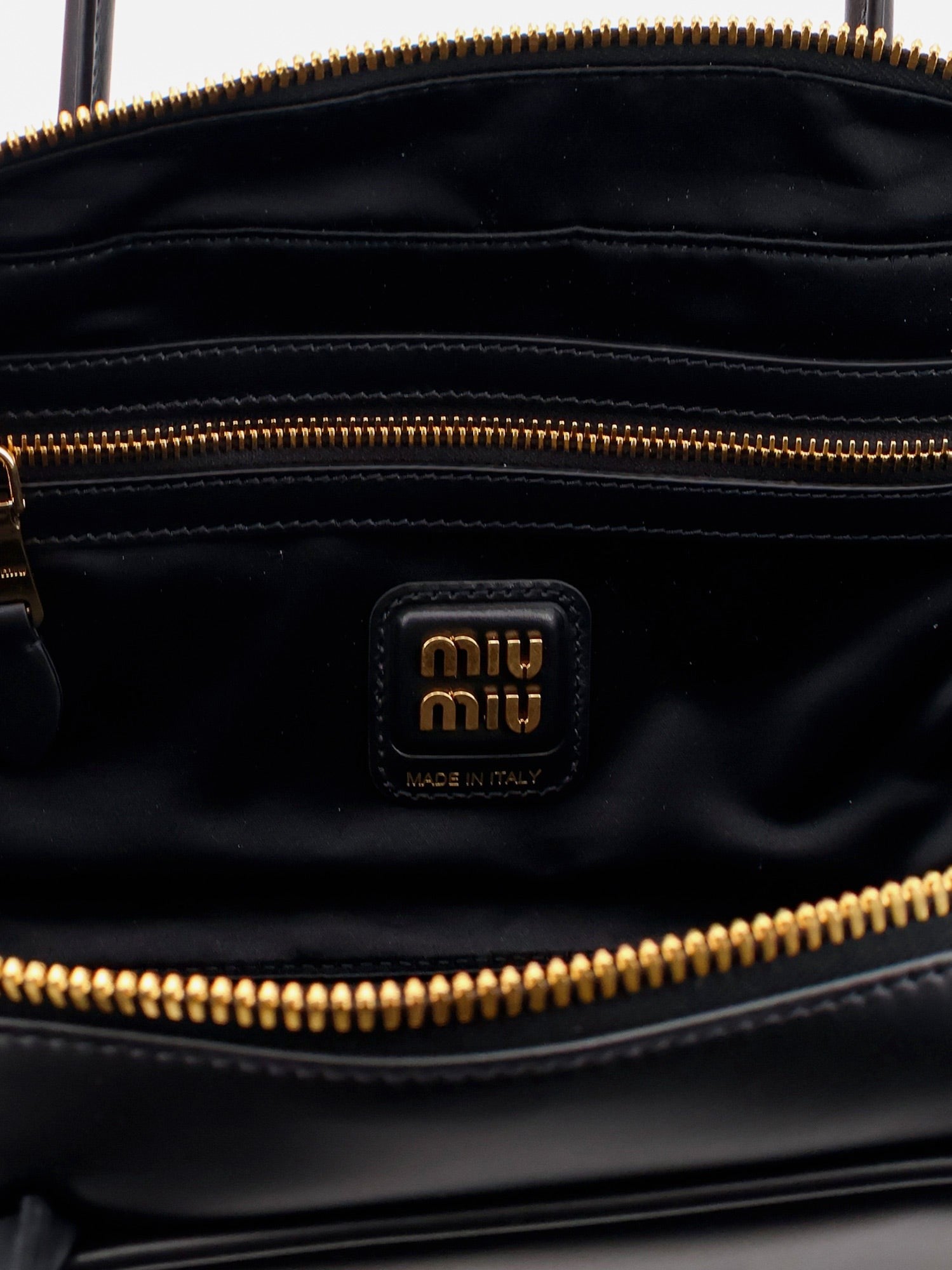 Beau leather handbag
