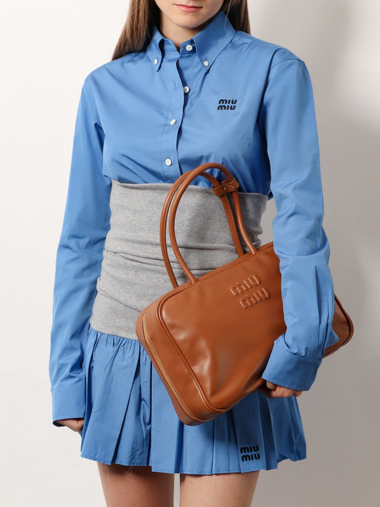 Trunk hand bag