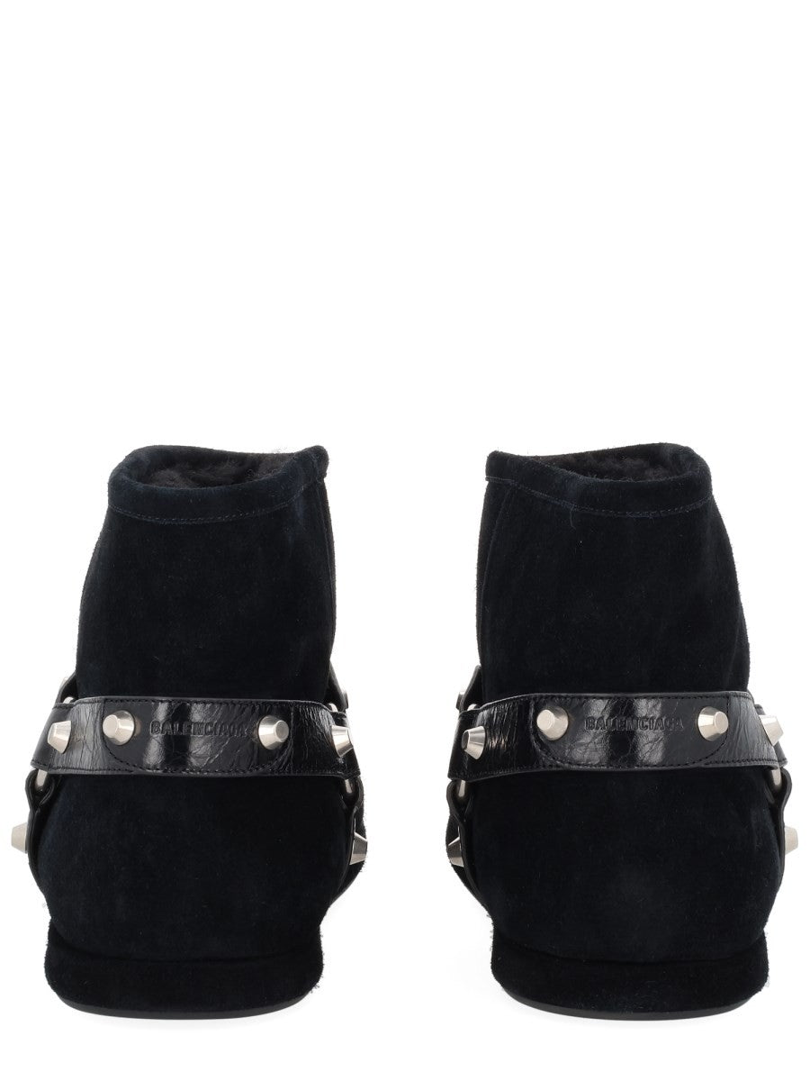 BOOT 