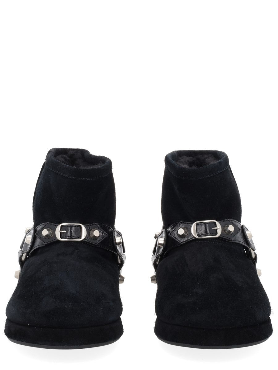 BOOT 