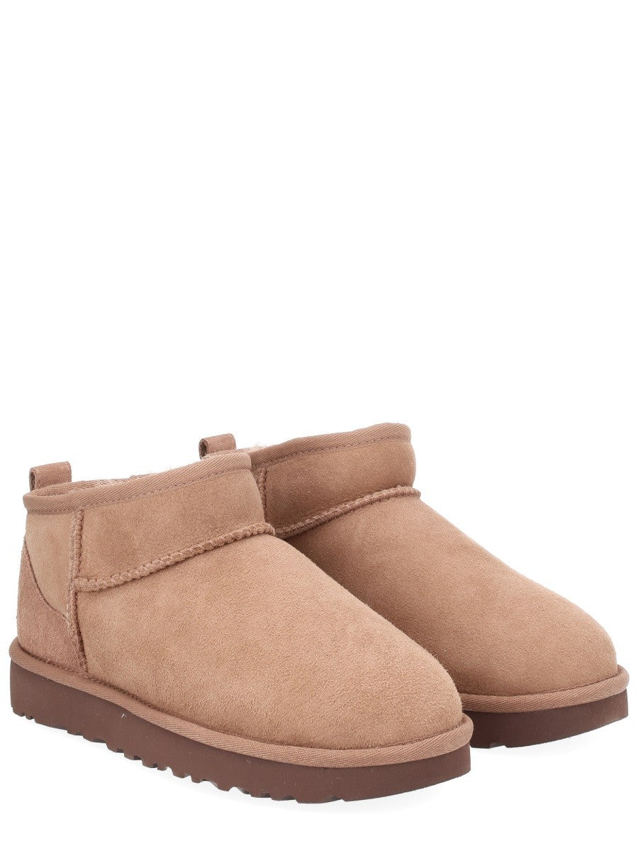 BOOT 