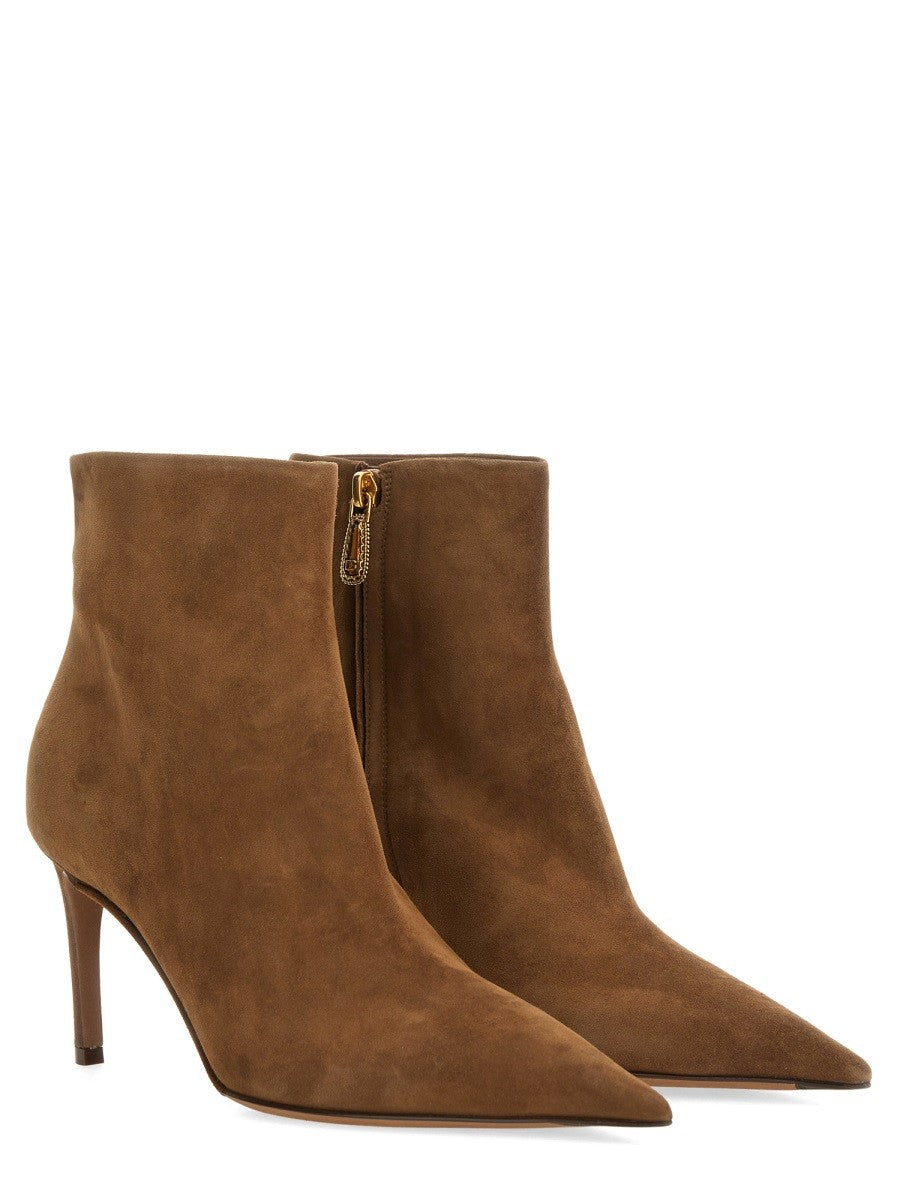 BOOT 