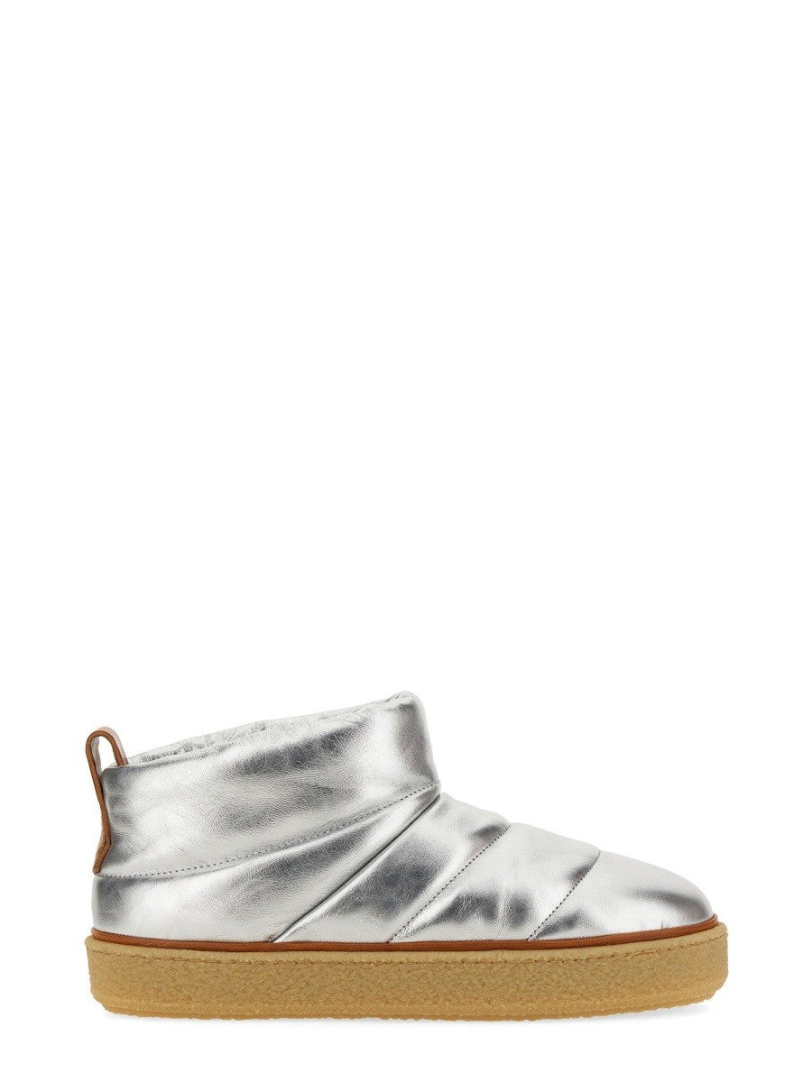 BOOT 