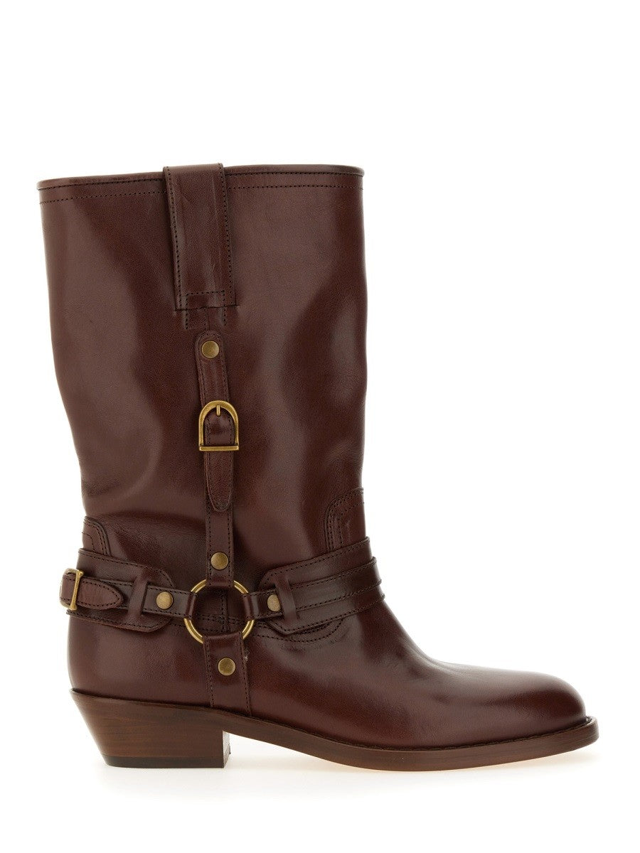 BOOT 