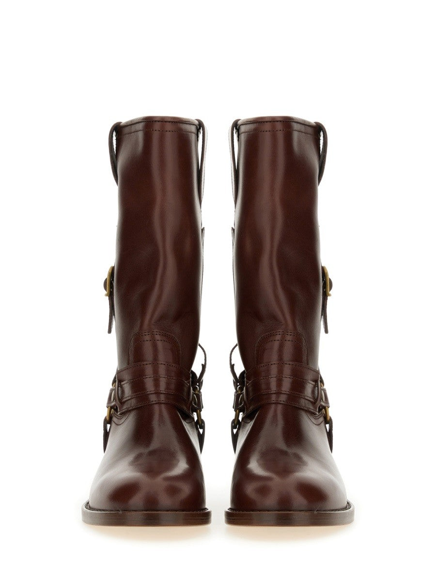 BOOT 