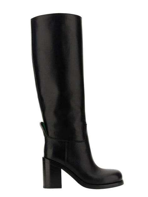 BOOT HORSE