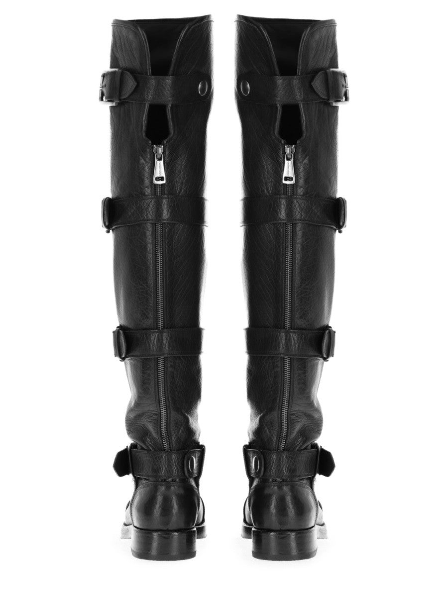 BOOT 