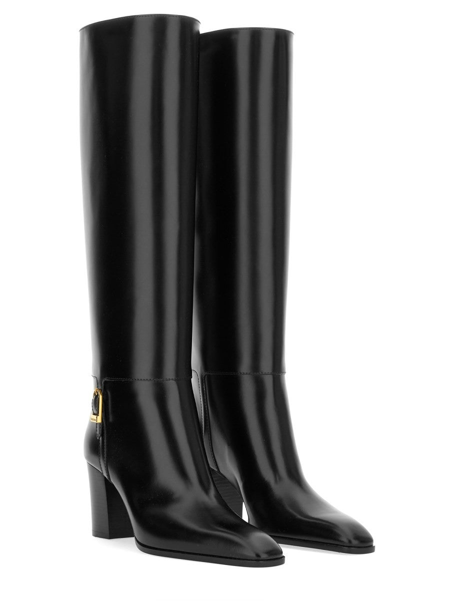 BOOT 