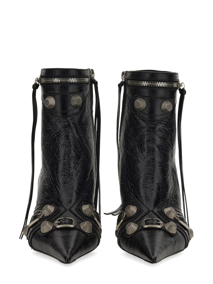 BOOT 