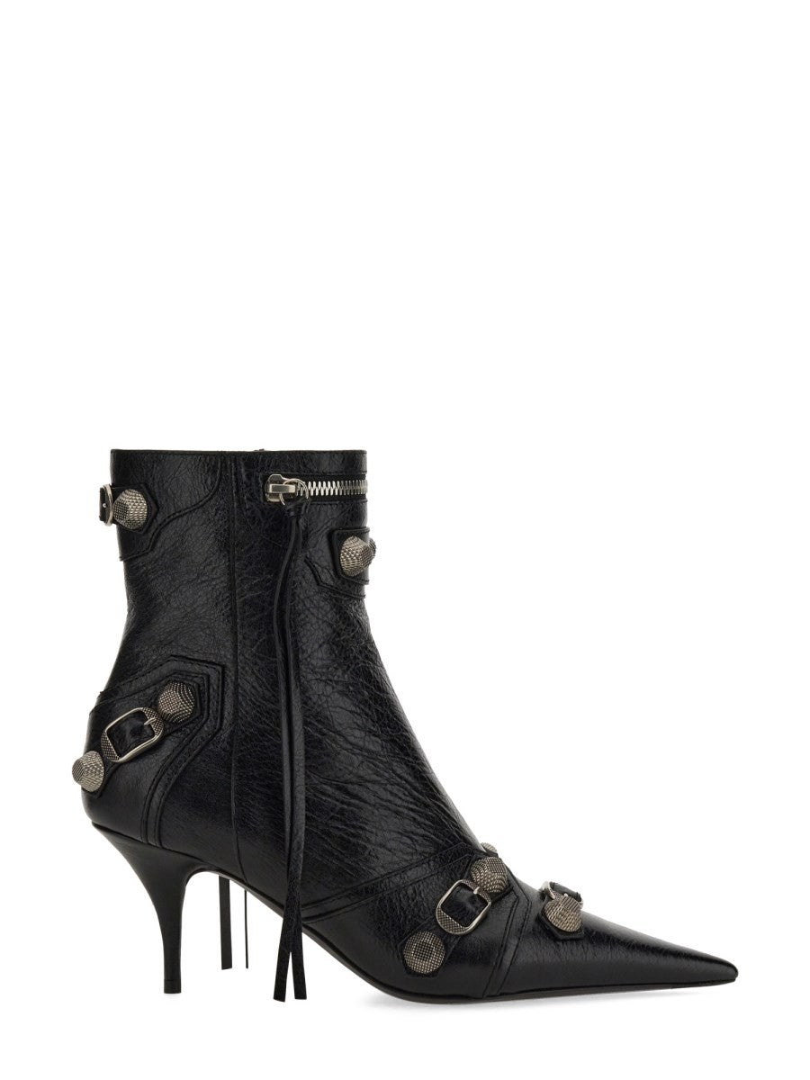 BOOT 