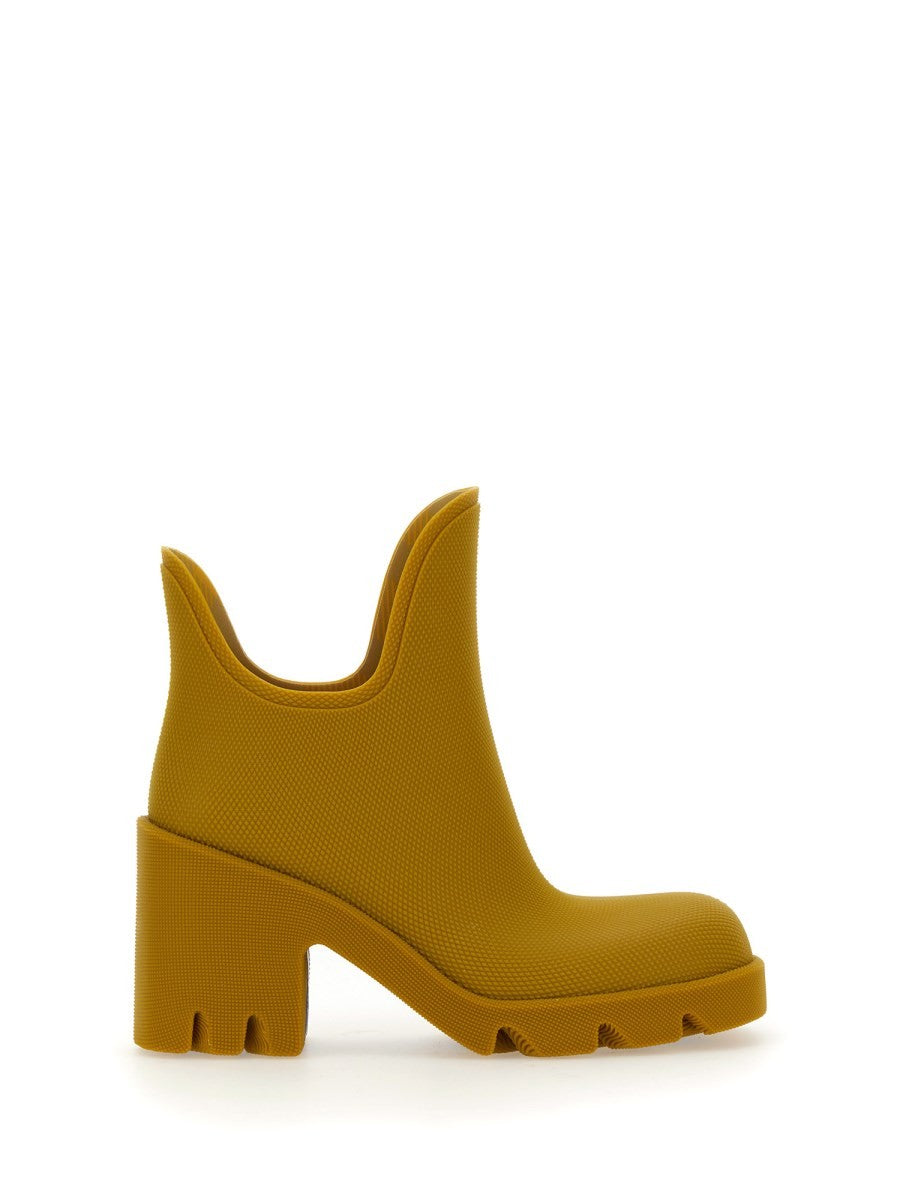 BOOT 