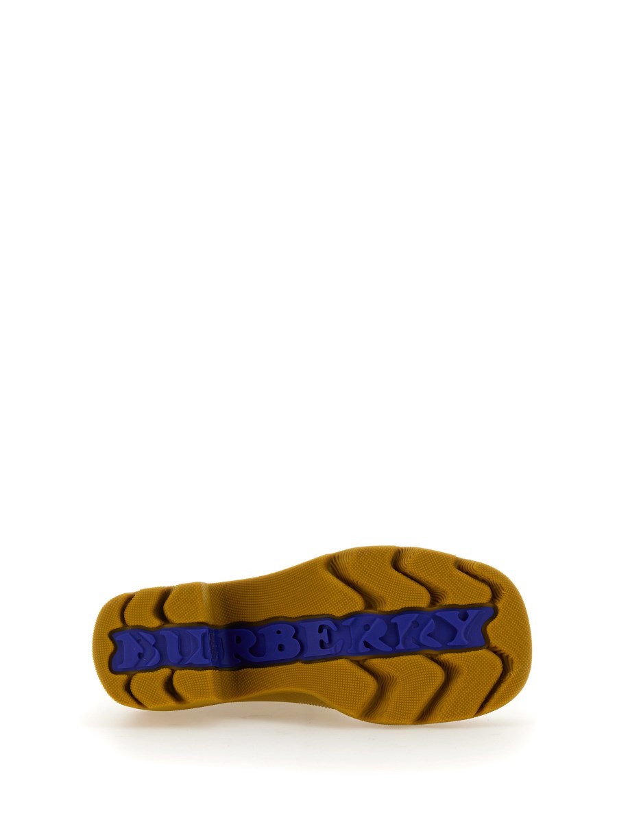 BOOT 
