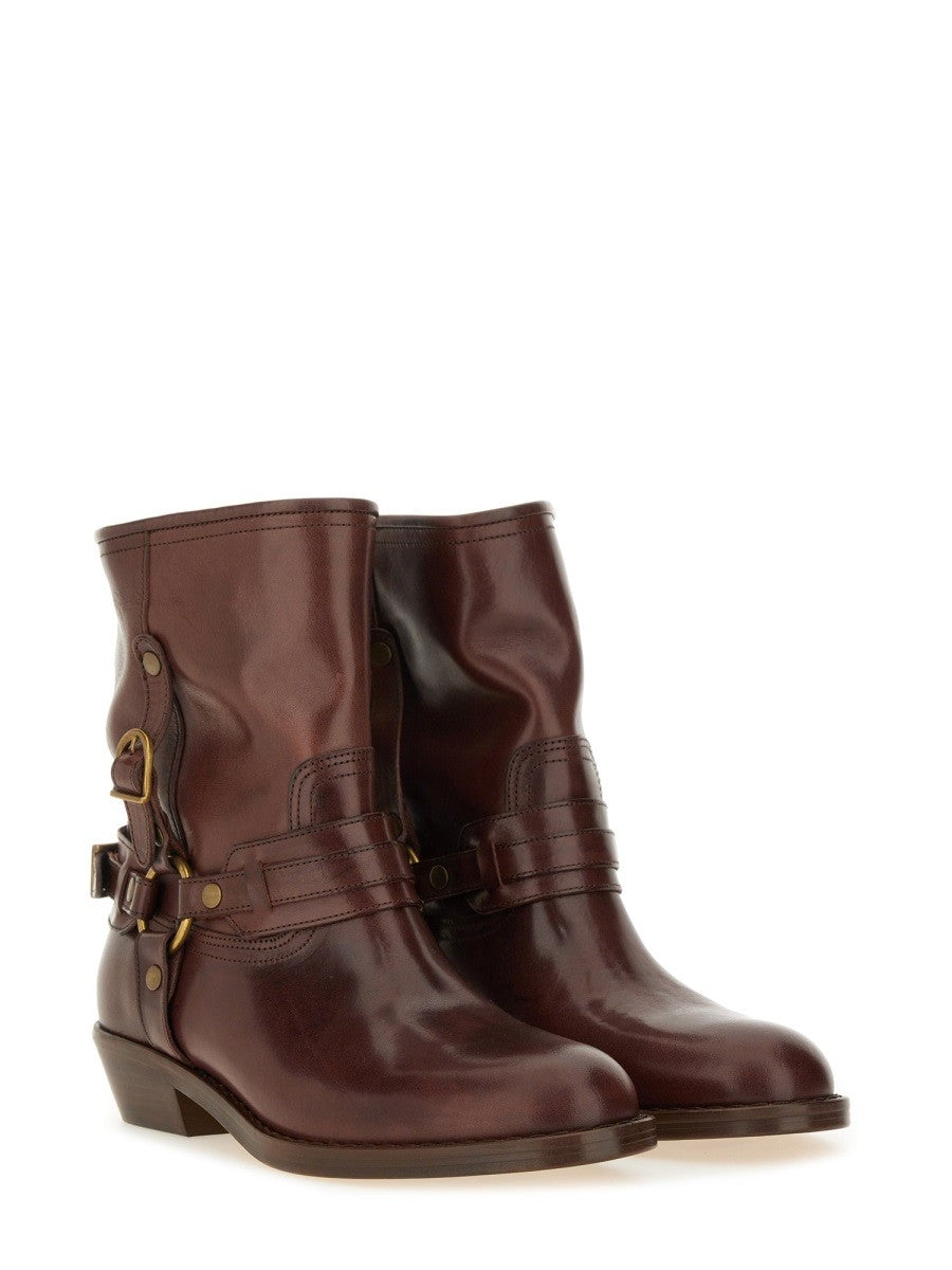 BOOTS 