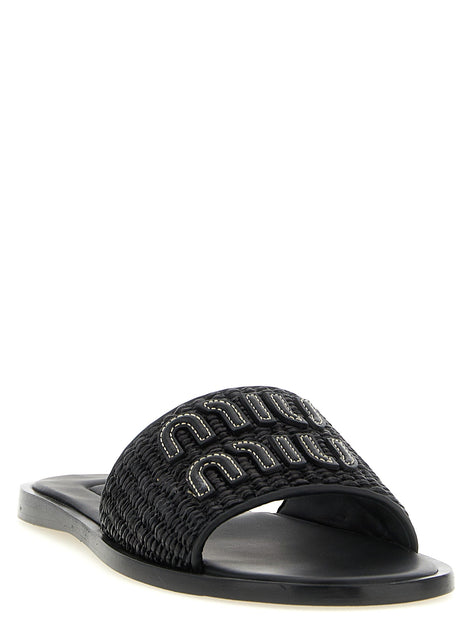 Braided slides with logo