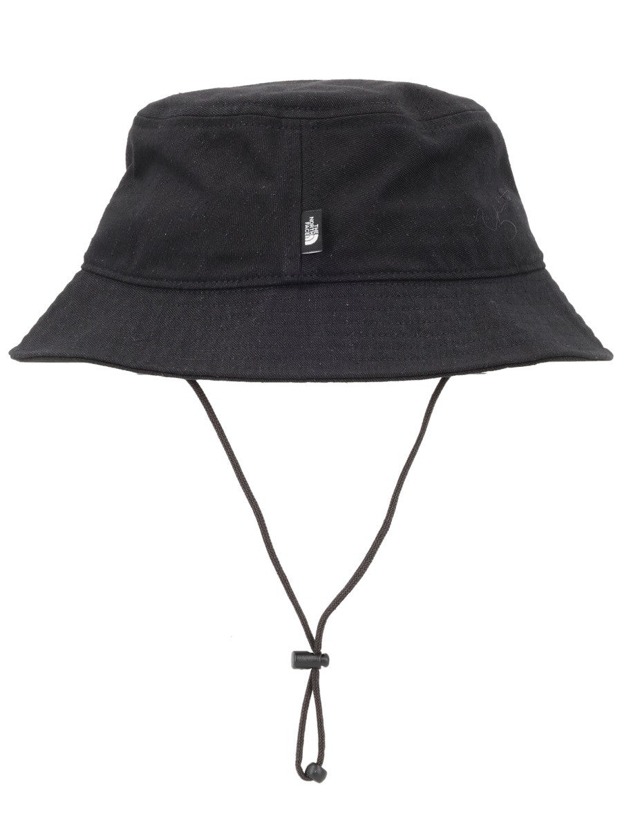 BUCKET HAT 