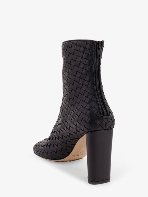 Bottega Veneta Cherry leather ankle boots with woven pattern