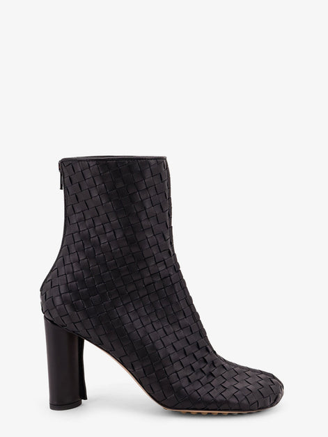 Cherry leather ankle boots with woven pattern