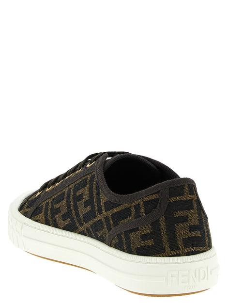 'Chunky' sneakers