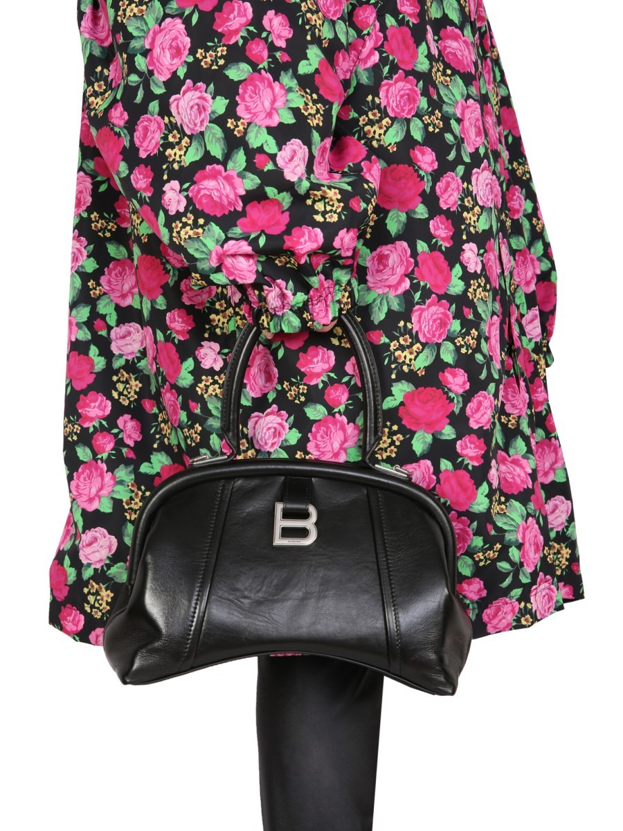 COAT WITH FLORAL PATTERN