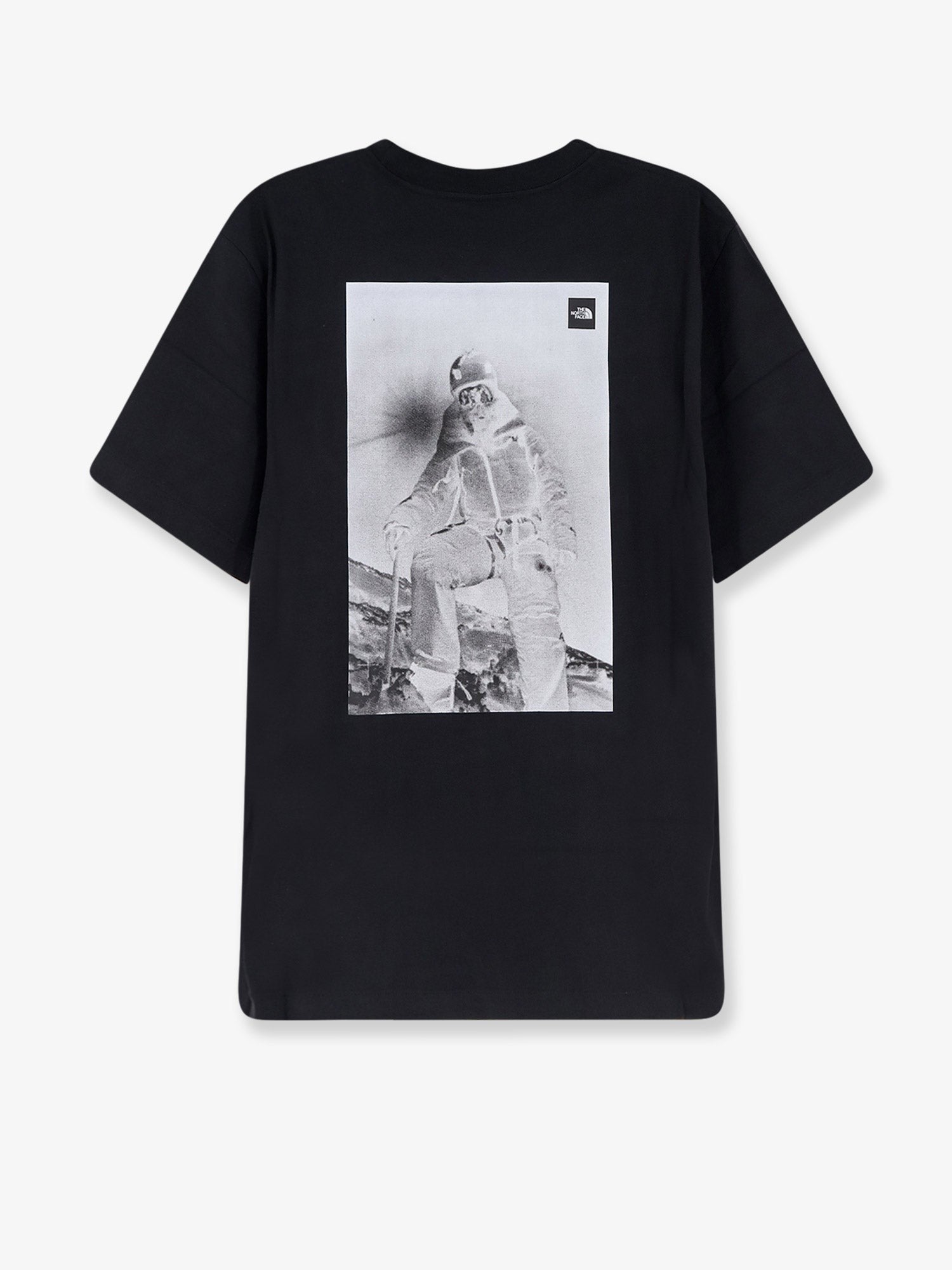 Cotton T-shirt logo on the front