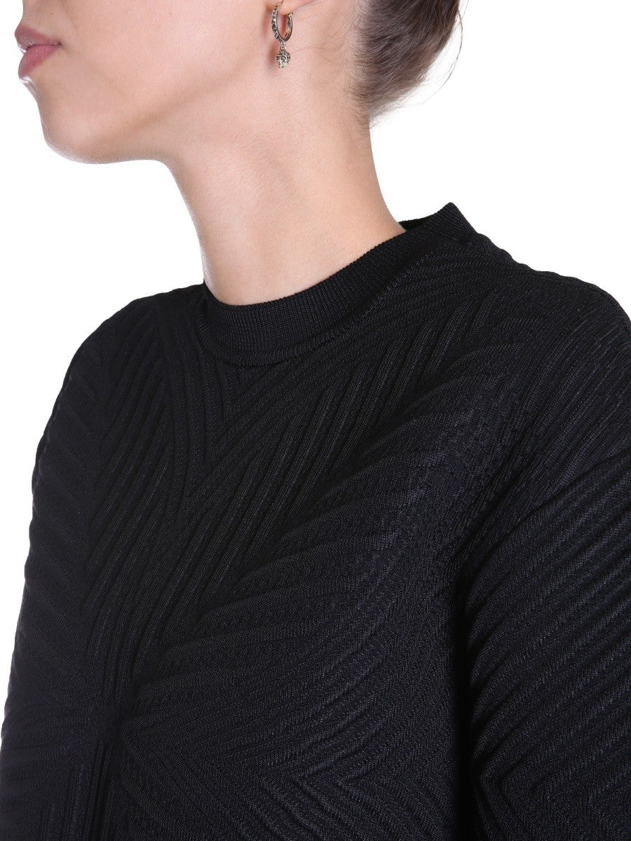 CREW NECK SWEATER