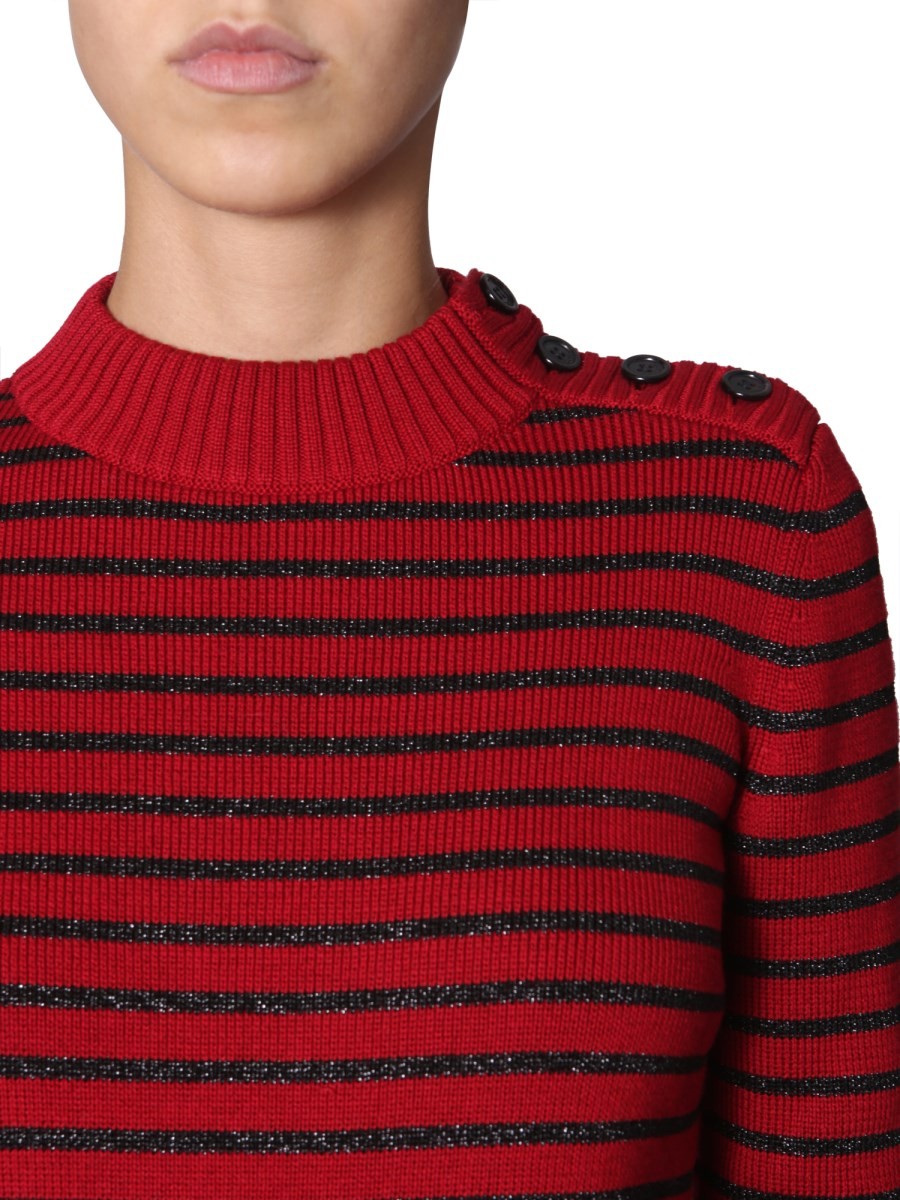 CREW NECK SWEATER
