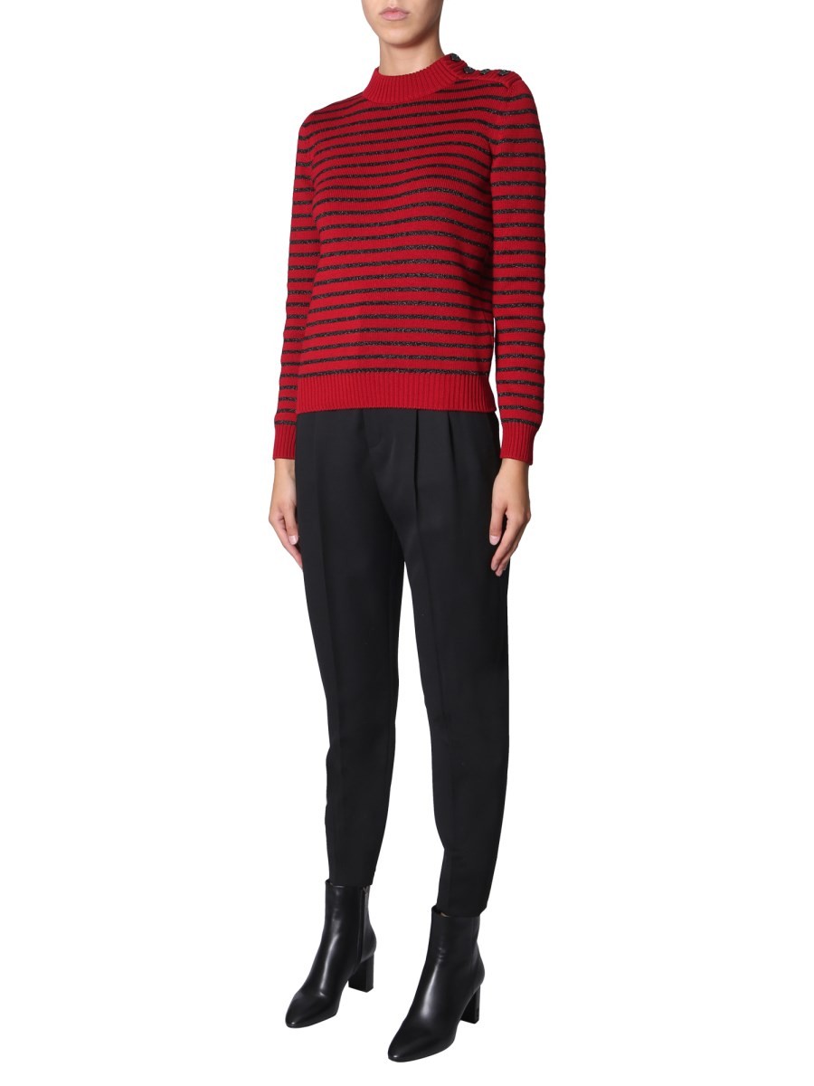 CREW NECK SWEATER