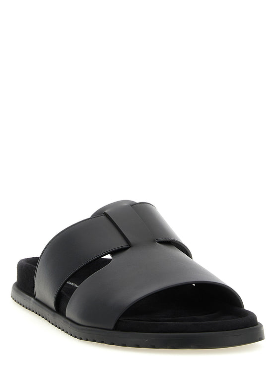 'DG Casual' sandals