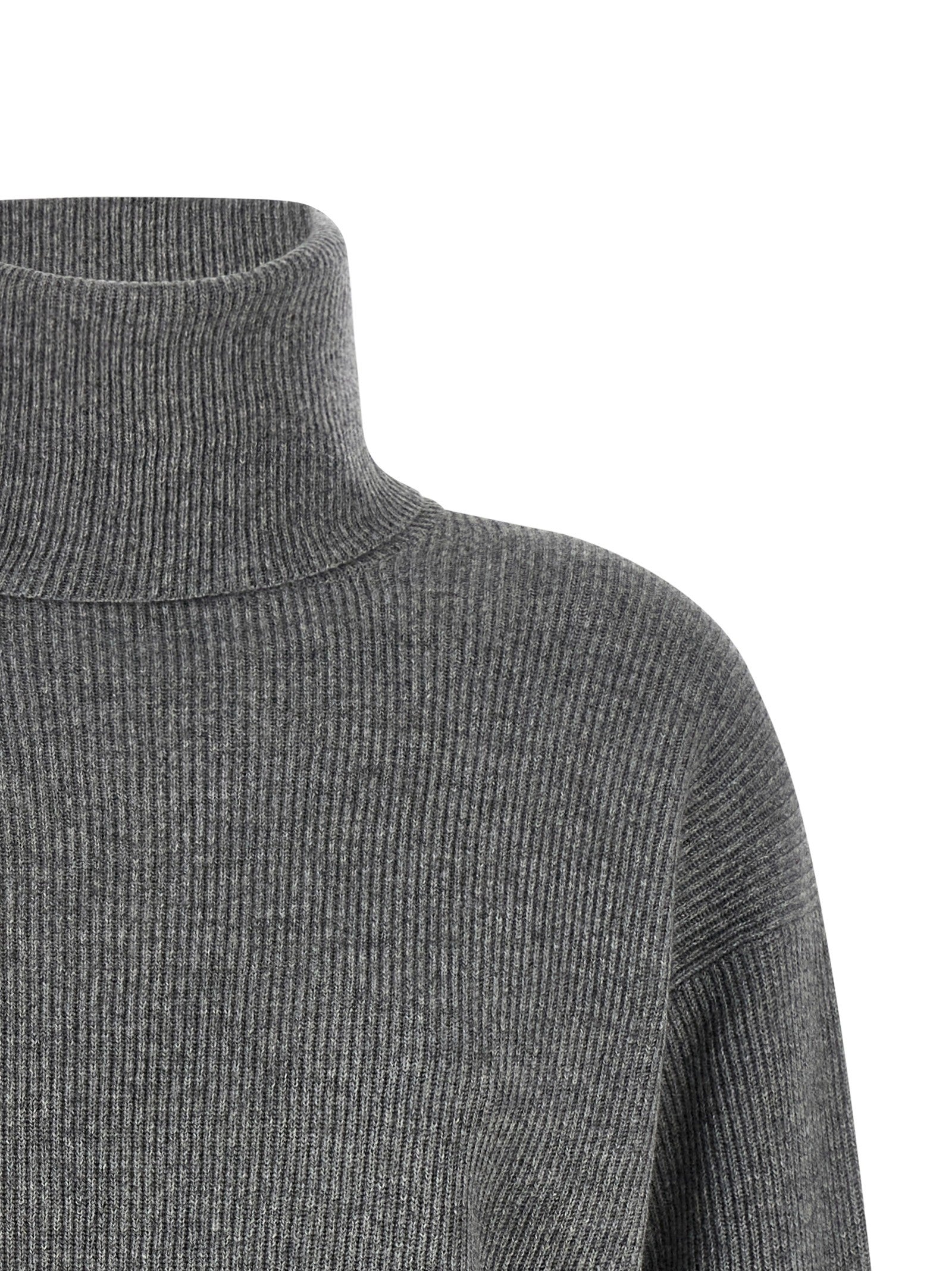 English ribbed sweater
