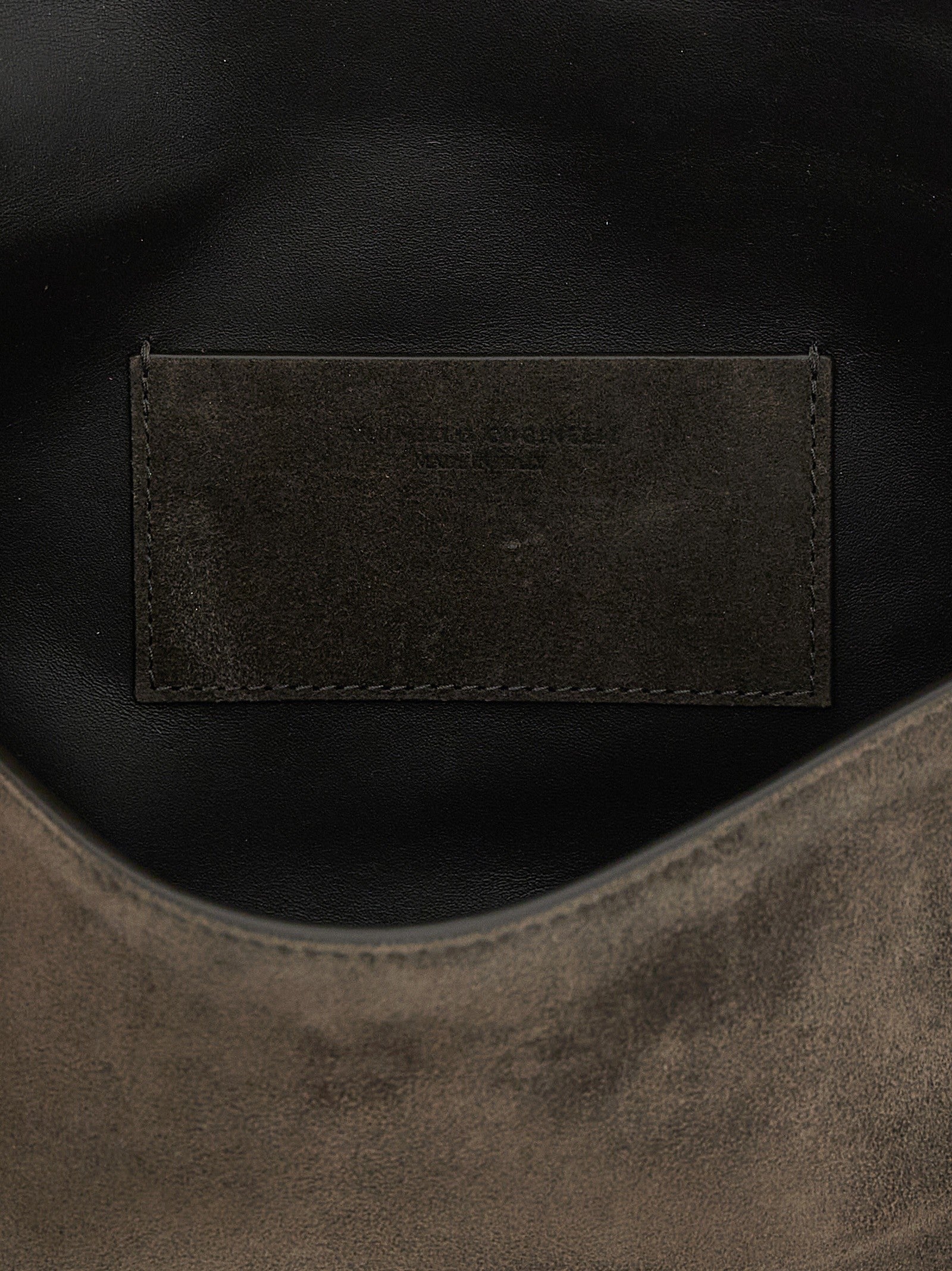 'Essence' clutch
