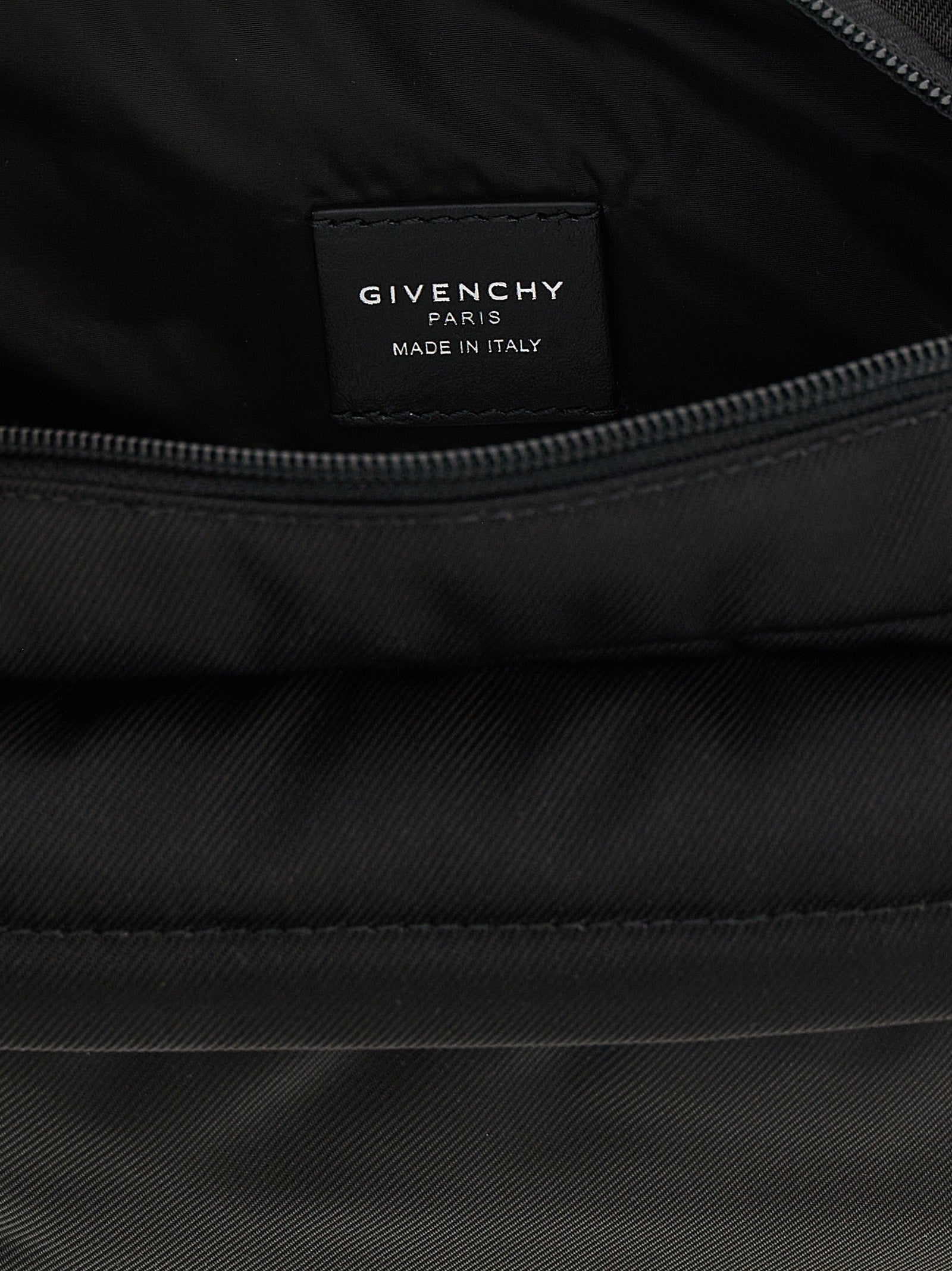 'Essential U' crossbody bag