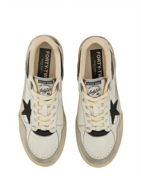 "FORTY2" SNEAKER
