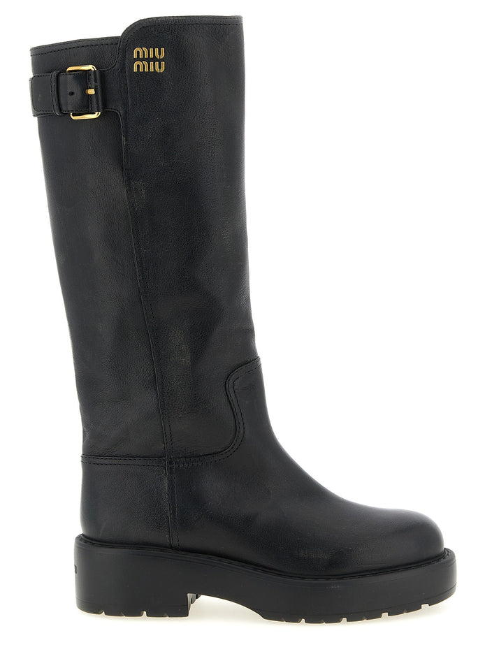High boots with buckle