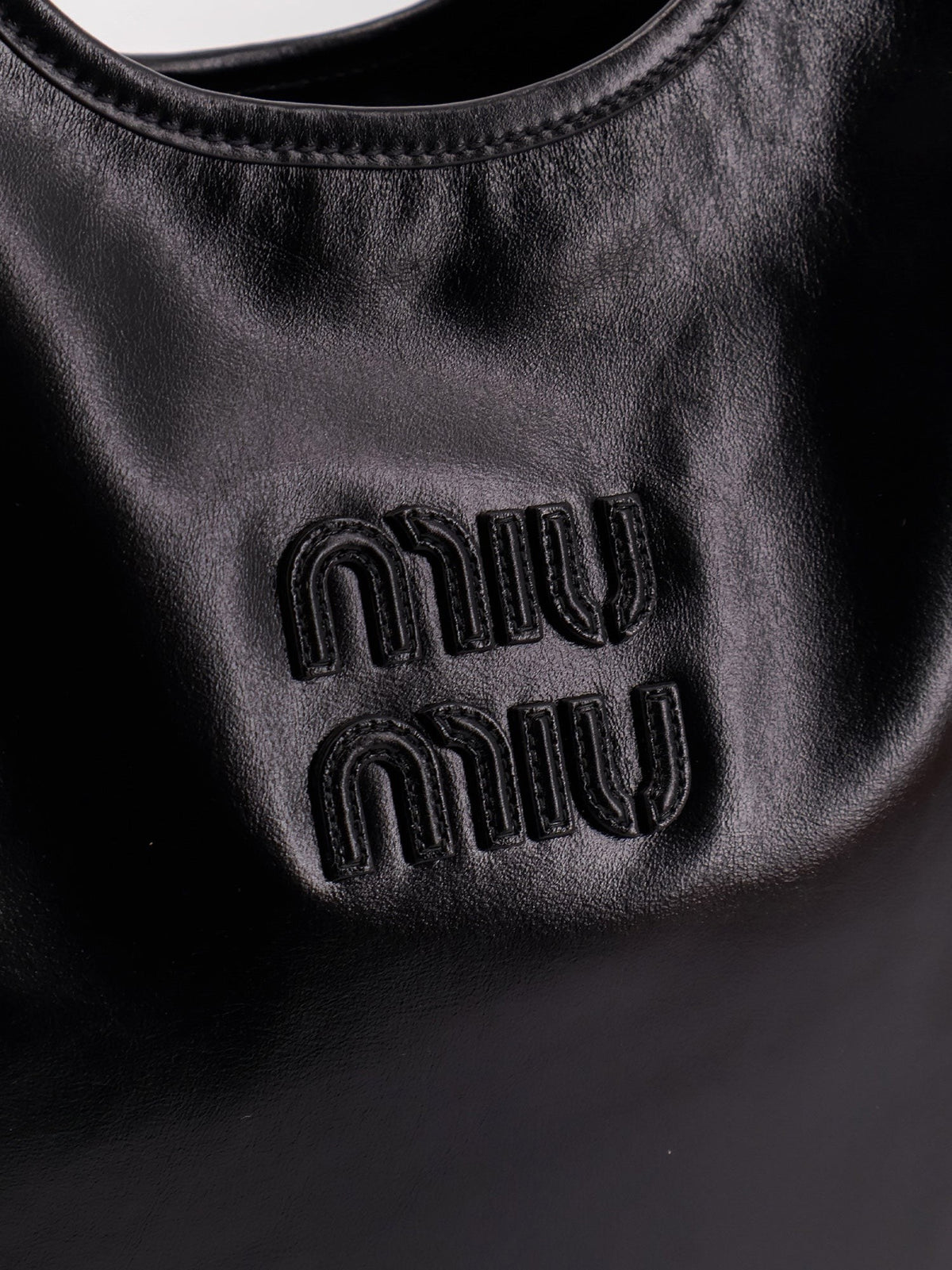 Miu Miu Ivy leather shoulder bag
